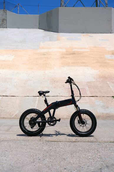 Cronus Bikes revolutionizes E-bike technology.
